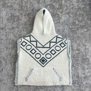 EUC Hooded Knit Poncho with Geometric Pattern